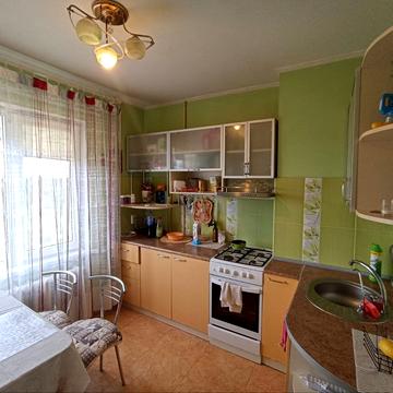 Євгена Танцюри вул., 50