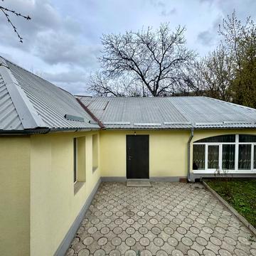 Жоржинський пров., 9