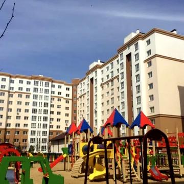 Героїв Небесної Сотні просп., 32/2