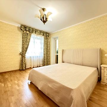Машинобудівників вул., 4-В