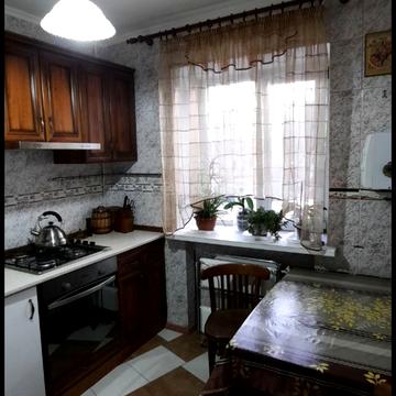 Дегтярівська вул., 32