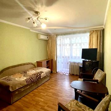 Жоліо Кюрі вул., 26