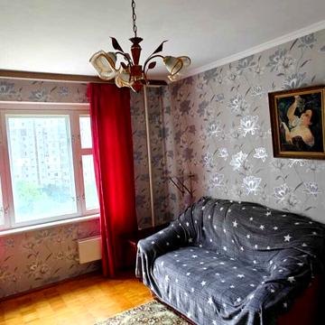 Оноре де Бальзака вул., 54