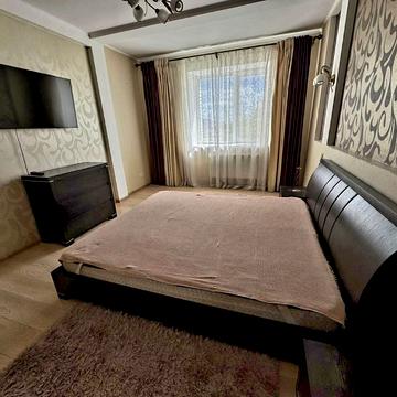 Миру просп., 102/2