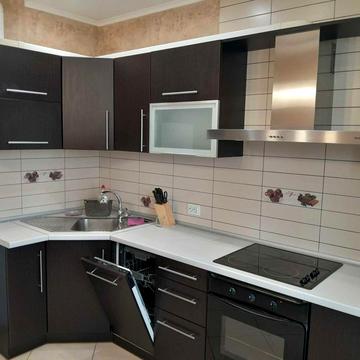 Авіаконструктора Ігоря Сікорського вул. (Танкова), 1