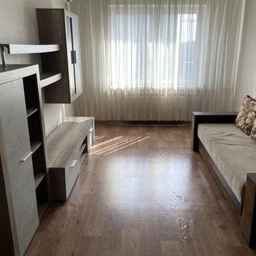 Григорія Ващенка вул., 5