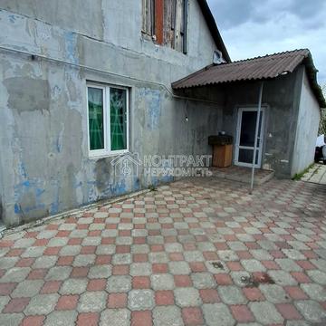 Українських Енергетиків вул., 43