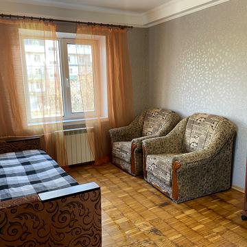 Братиславська вул., 36/2