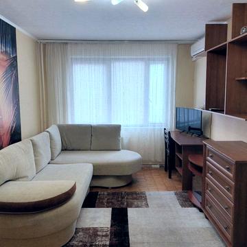 Левка Лукяненка вул. (Маршала Тимошенка), 1-Б