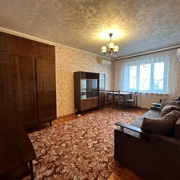 Оноре де Бальзака вул., 70