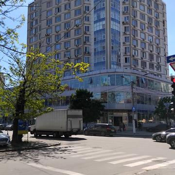 Мала Арнаутська вул., 105/1