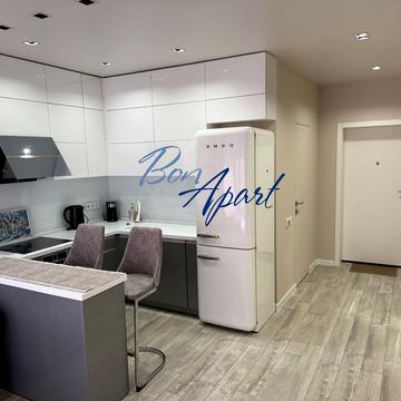 Метрологічна вул., 60