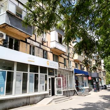 Петра Калнишевського просп. (Косіора), 18