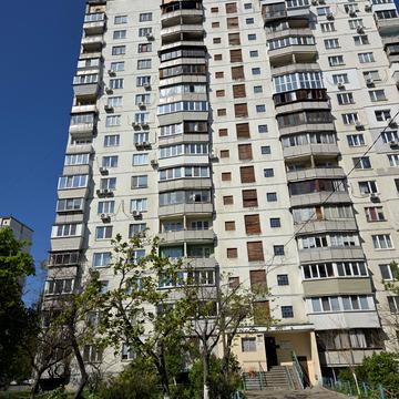 Володимира Івасюка просп. (Героїв Сталінграду), 51-А