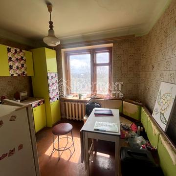 Роганська вул., 100в