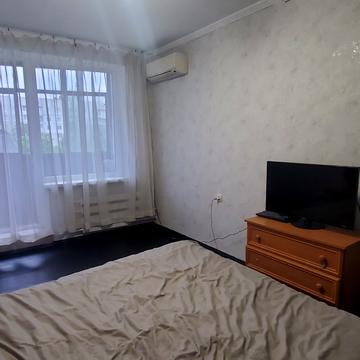 Валентинівська вул. (Блюхера), 27
