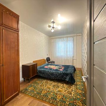 Охтирська вул., 20