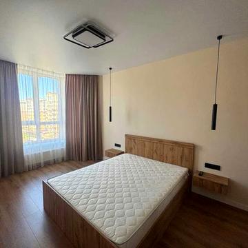 Мартинова просп., (вул. Боголюбова, 48)