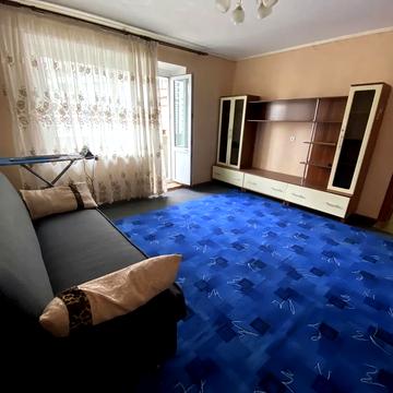 Оноре де Бальзака вул., 4