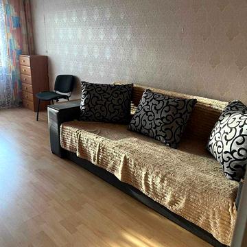 Голосіївський просп. (40-річчя Жовтня), 7