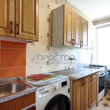Чорних Запорожців вул. (Петра Запорожця), 13-Б