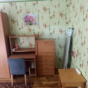 Ореста Левицького вул. (Академіка Курчатова), 14