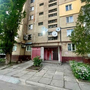 Нескорених просп. (Перемоги), 25