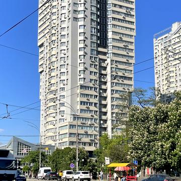 Вадима Гетьмана вул., 1-В