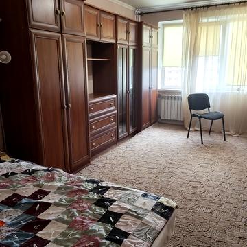 Голосіївська вул., 8