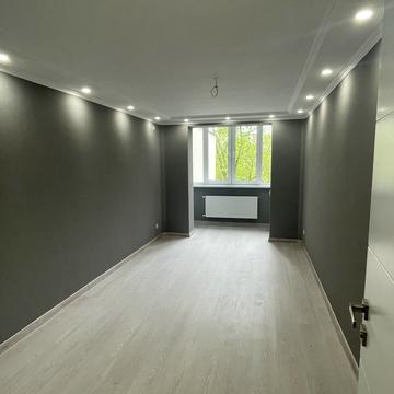 Червона Гірка вул., 3