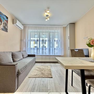 Соборна вул., 2-К/40