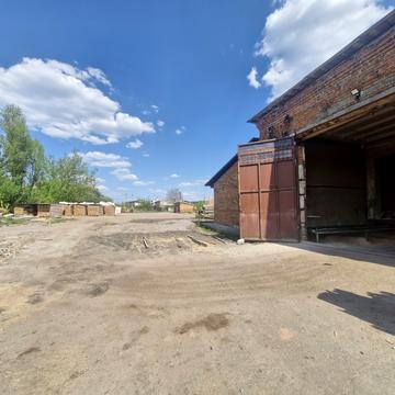 Довженка вул., 6