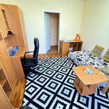 Братиславська вул., 7-А