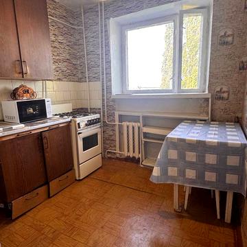 Володимира Стельмаха вул. (Курчатова), 62а