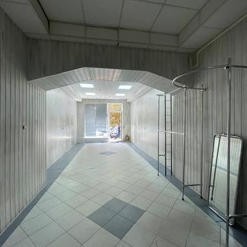 Корятовича пл., 11