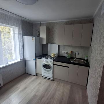 Лукянівська пл., 9