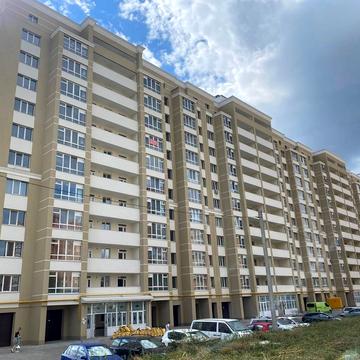 Зарічанська вул., 3/3