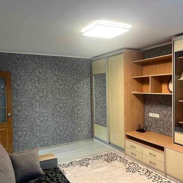 Митрополита Андрея Шептицького вул. (Анатолія Луначарського), 7