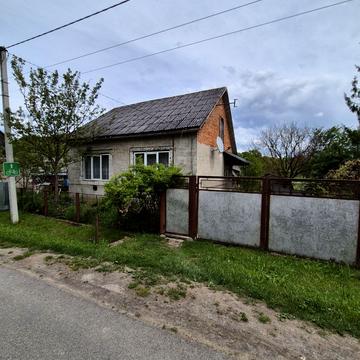 Центральна