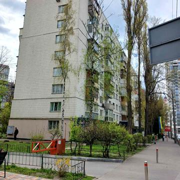 Новогоспітальна вул. (Щорса пров.), 5