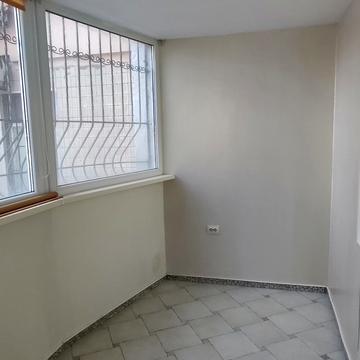 Академіка Корольова вул., 90б
