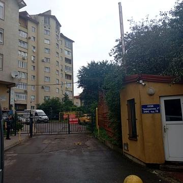 Залізнична вул., 7А