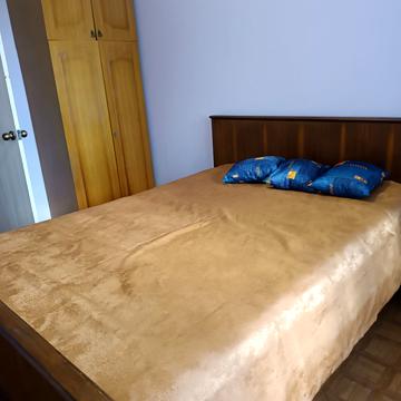 Академіка Корольова вул., 80б