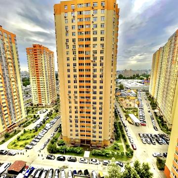 Сімї Кульженків вул. (Петра Дегтяренка), 35