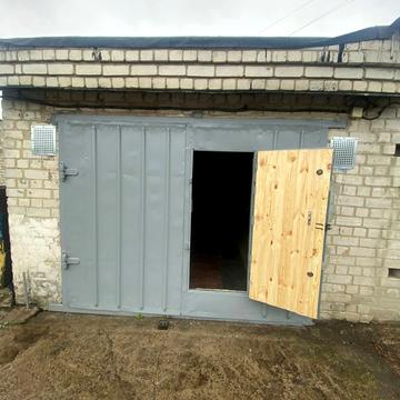Громадська вул. (Борисенка), 42