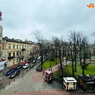 Сотника Теодора Мартинця вул., 6