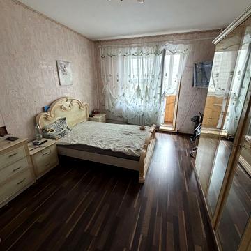Героїв Дніпра вул., 35