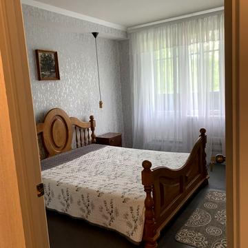 Академіка Павлова вул., 132