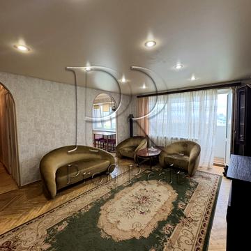 Кирилівська вул. (Фрунзе), 115/2