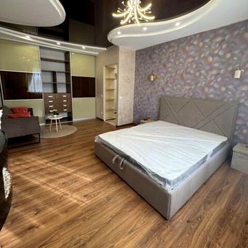 Героя України Дмитра Крамара вул., 14